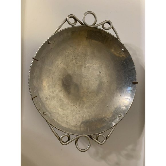 Vintage 9 1/2" Buenilum Hammered Aluminum Round‎ Tray Platter - Picture 1 of 7